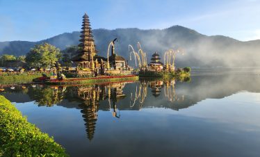 ulun danu tample