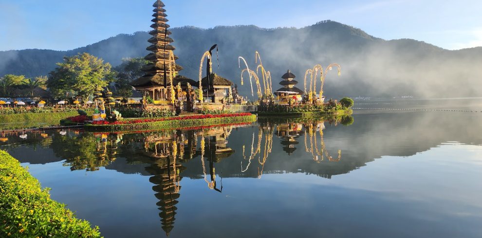 ulun danu tample