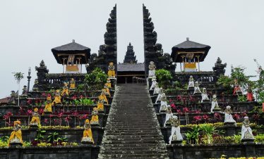 Discover Bali’s Heart Temples Volcano and Rice Terraces